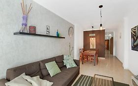 Spacious Apartment In Las Palmas De Gran Canaria 85 M² With Wifi